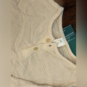 NWT, H&M gauze toddler shirt